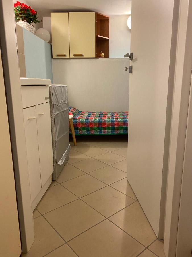 Casa Vacanze Gardiolina San Felice del Benaco Exterior foto