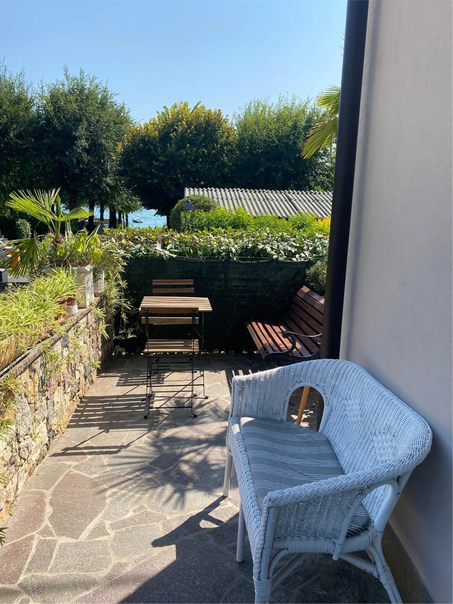 Casa Vacanze Gardiolina San Felice del Benaco Exterior foto